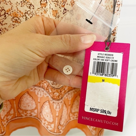 New Vince Camuto Mosaic Seas Popover Button Semi-sheer Blouse in Soft Cream - Picture 6 of 8